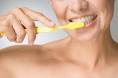 Выключаете ли вы воду, когда чистите зубы?