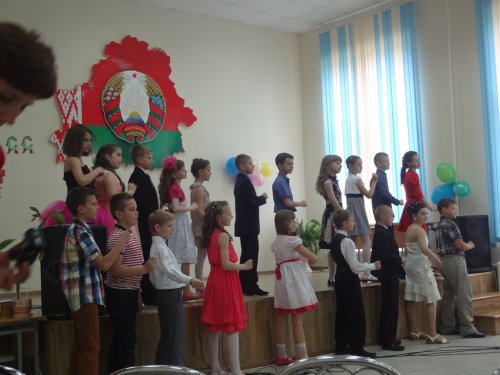 Праздник в 4-м классе "Выпускной"