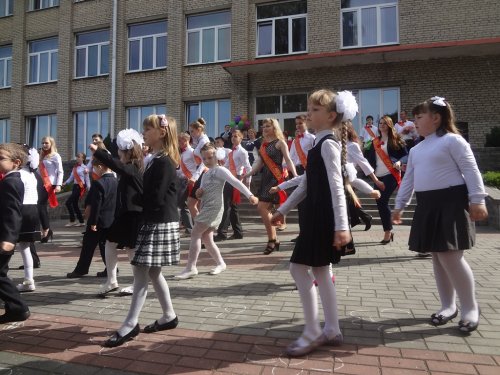 Линейка, посвященная последнему звонку -2014. Часть 2