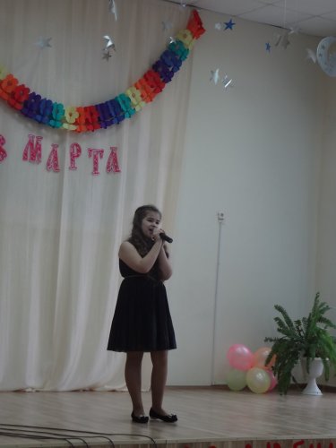 ПРАЗДНИЧНЫЙ концерт ко Дню 8-е Марта