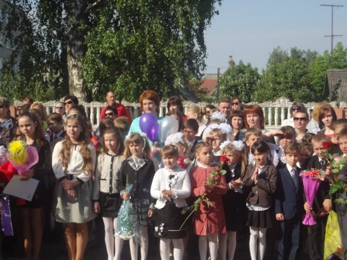 Линейка, посвященная последнему звонку 2015