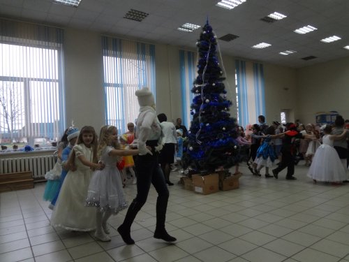 Новогодняя сказка в 1 и 2-м классах