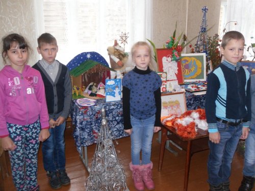 На каникулах не скучай -  Центр творчества детей и молодёжи посещай!