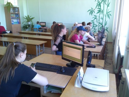 День 16. Интеллектуальная игра "Беларусь вчера и сегодня". Экспресс-викторина знатоков физики