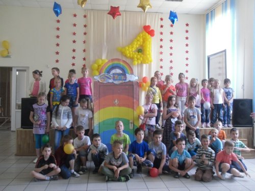 Шаг 18. Яркий шаг в лето
