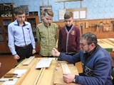Урок трудового обучения в 8-м классе. Учитель Петкевич А.М.