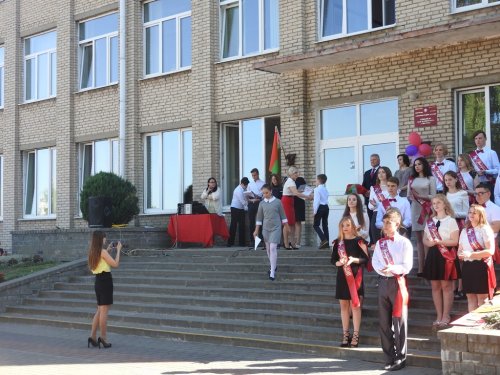 Линейка, посвященная последнему звонку (часть1)