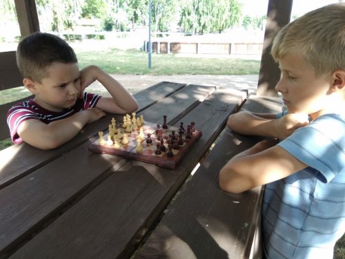 Спортивная площадка в действии