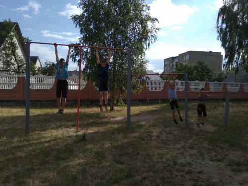Спортивная площадка в действии