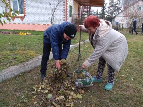 Волонтёрская акция "Уютный двор"