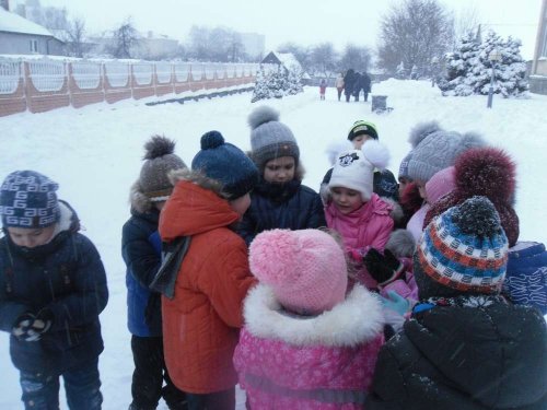 Ура! Мы очень рады снегу!