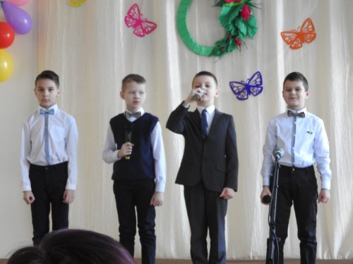 Мама и весна