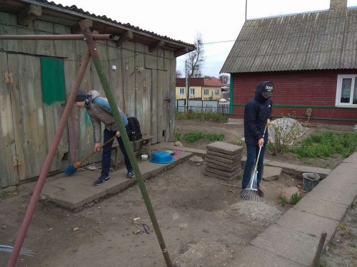 Волонтёрская акция "Уютный двор"