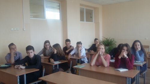 Встреча учащихся 9 и 10 классов  с фельдшером – валеологом УЗ «Свислочская ЦРБ»