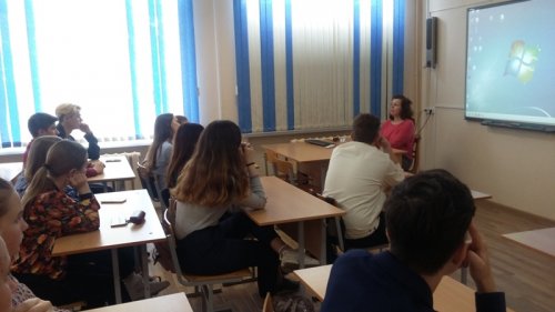 Встреча учащихся 9 и 10 классов  с фельдшером – валеологом УЗ «Свислочская ЦРБ»