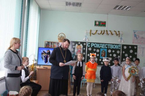 Рождество идет по свету… Рождество идет по свету…