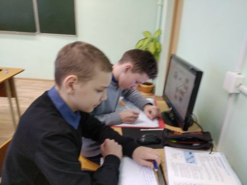 Лабораторная работа по электричеству в 8-м классе