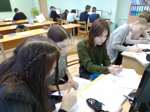 Лабораторная работа по электричеству в 8-м классе