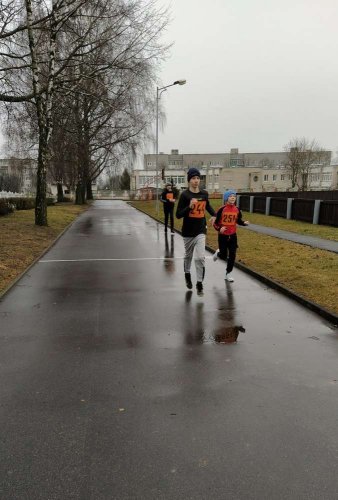 Соревнования по бегу «Бегом за призом Деда Мороза»
