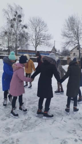 Зимние виды спорта не только дарят массу положительных эмоций, но и укрепляют здоровье