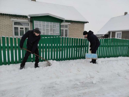 Волонтёрская акция «Зимняя пора добрых дел»