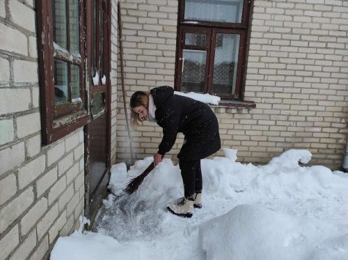 Волонтёрская акция «Зимняя пора добрых дел» Волонтёрская акция «Зимняя пора добрых дел»