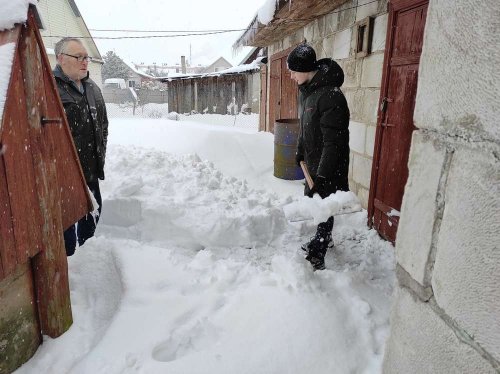 Волонтёрская акция «Зимняя пора добрых дел»