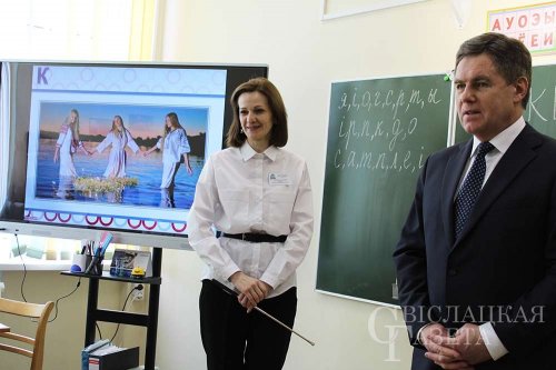С рабочим визитом Свислочь посетил заместитель Премьер-министра Республики Беларусь Игорь Петришенко