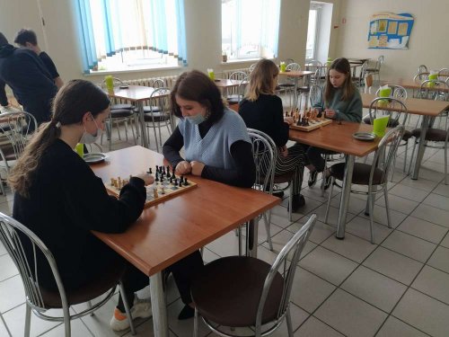 Соревнования по шахматам «Белая ладья»
