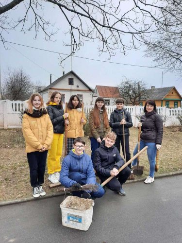 Трудовая акция «Чистый двор»