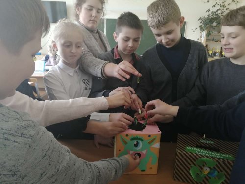 Реализация  проекта «Разрядка – сдай батарейку, сохрани город и планету»