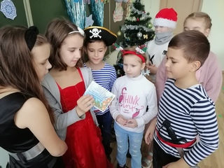 2022 уже рядом! Новогодний квест "В поисках новогодних подарков"