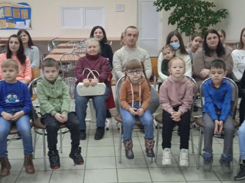 Приглашаем в первый класс