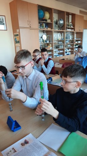 Изучаем динамометр